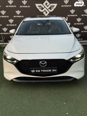 מודעת רכב מאזדה 3