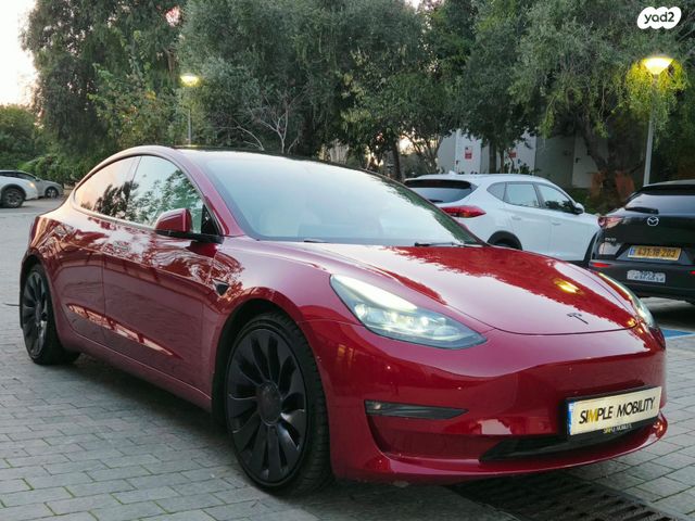 טסלה מודל 3