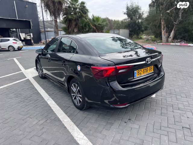 טויוטה אוונסיס