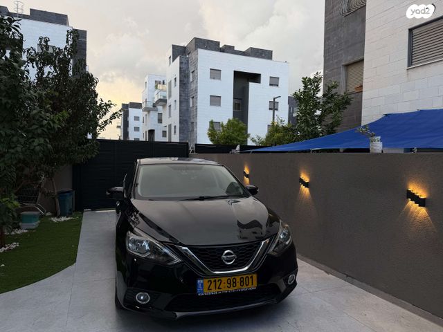 ניסאן סנטרה