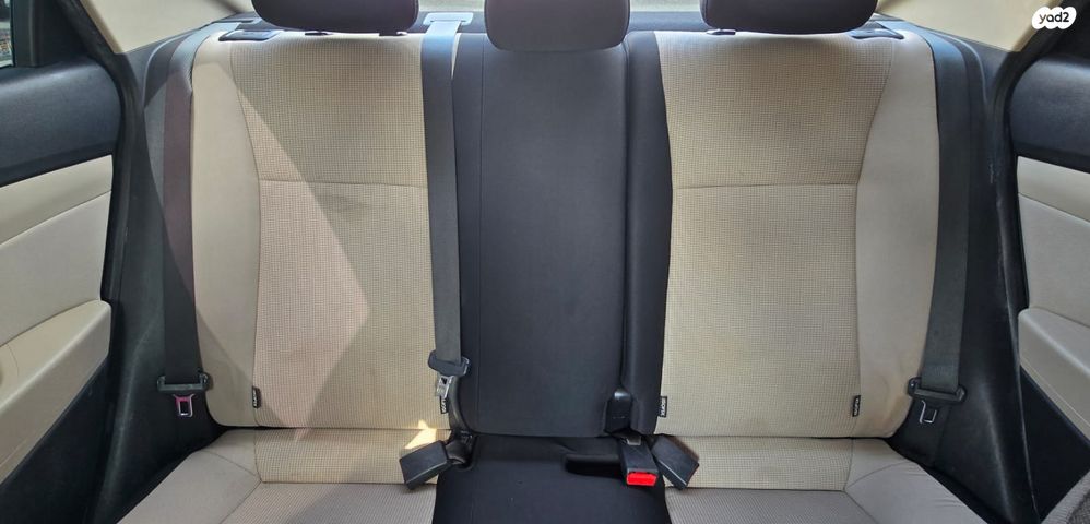 יונדאי אקסנט i25