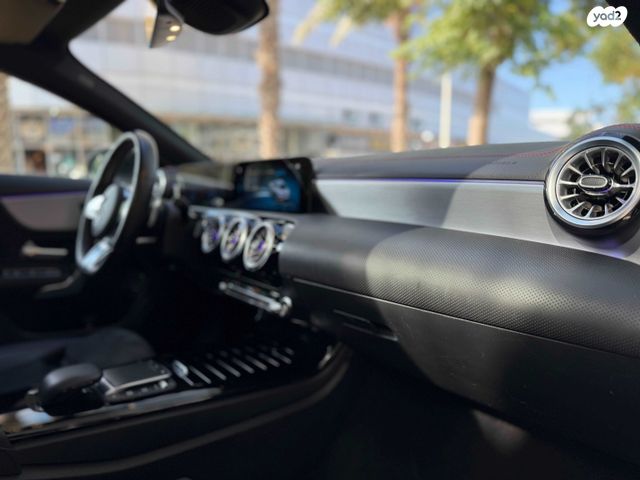 מרצדס-בנץ CLA