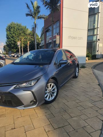 טויוטה קורולה