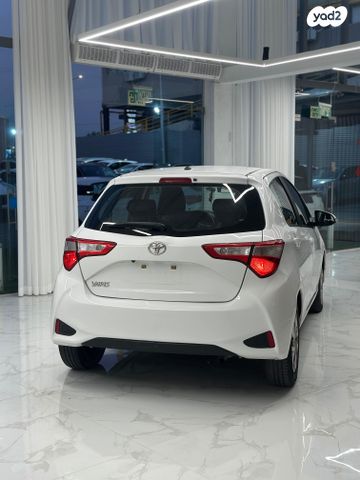 מודעת רכב טויוטה יאריס 1