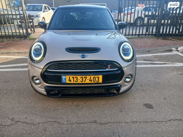 מודעת רכב מיני קופר