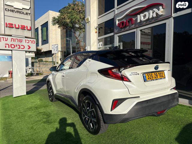 טויוטה C-HR
