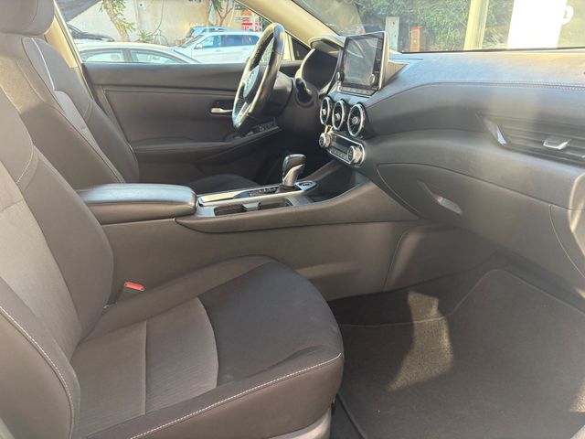 ניסאן סנטרה