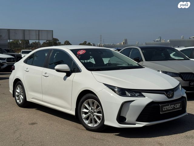 טויוטה קורולה