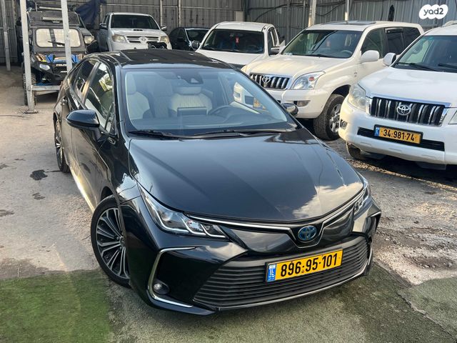 טויוטה קורולה