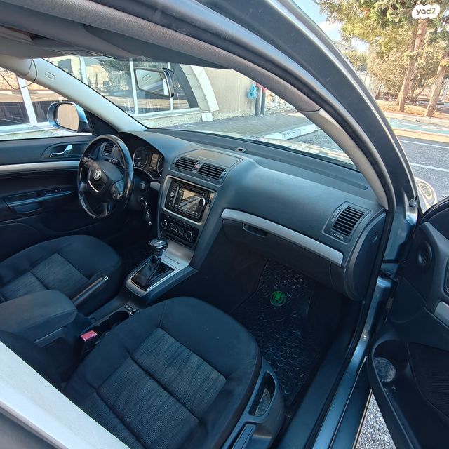 סקודה אוקטביה 