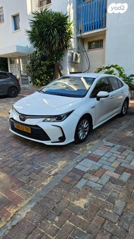 מודעת רכב טויוטה קורולה