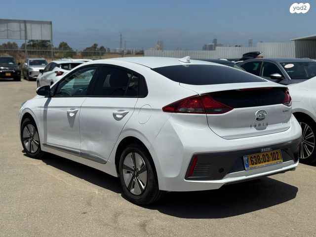 יונדאי איוניק