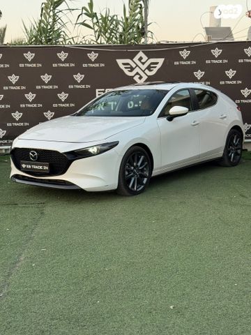 מאזדה 3