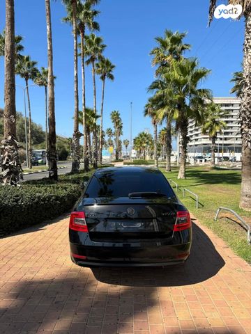 סקודה אוקטביה