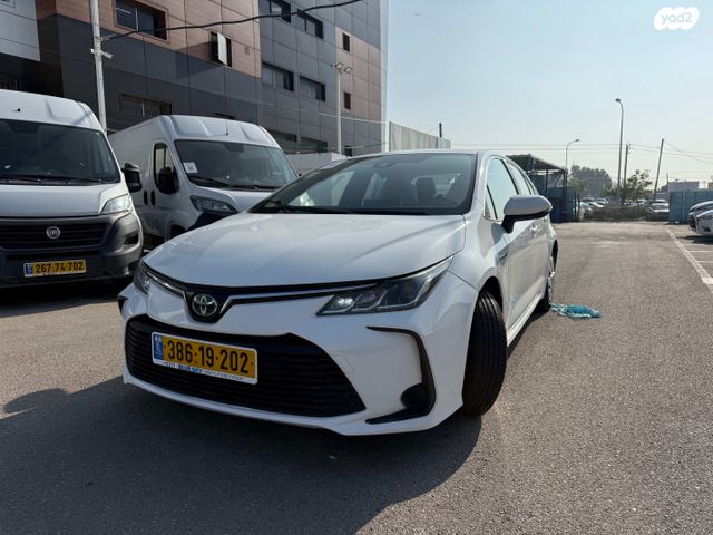 מודעת רכב טויוטה קורולה