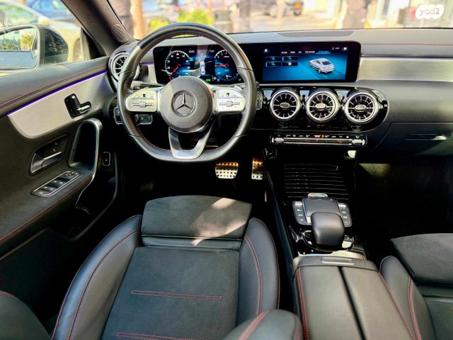 מרצדס-בנץ CLA