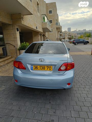 טויוטה קורולה