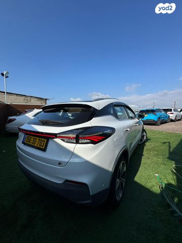 ג׳ילי Geometry C