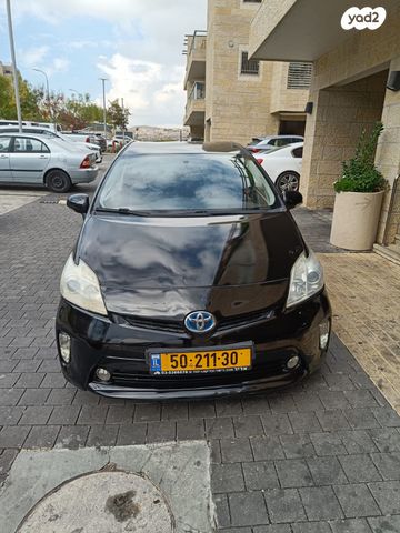 טויוטה פריוס