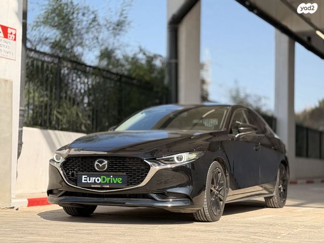 מודעת רכב מאזדה 3
