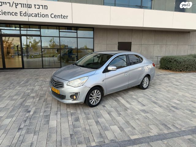 מודעת רכב מיצובישי אטראז'