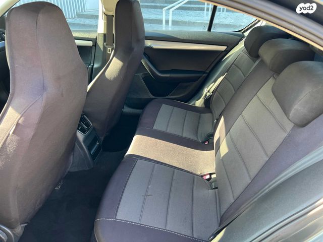 סקודה אוקטביה