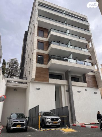 ליונל ווטסון 13