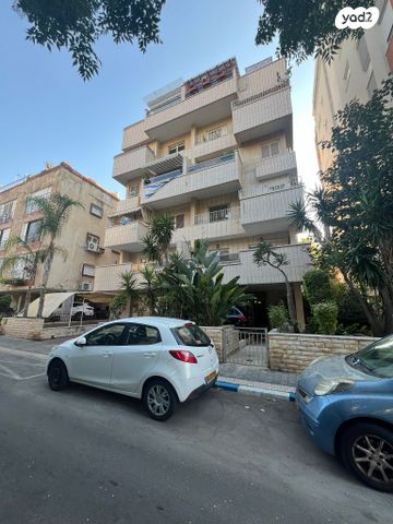 דופלקס, רוקח 13, שכונת גפן, רמת גן