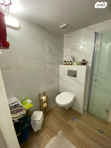 דירה, דרך אלנבי 143, קרית אליעזר, חיפה