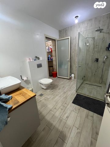 דו משפחתי, מדבר יהודה 1, עלמון, עלמון