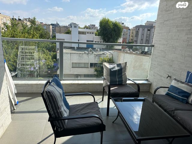 דירה, קרן קיימת לישראל 10, קרית שרת מערב, חולון