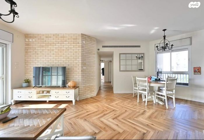 דירה, בן סרוק 10, נאות שקמה, ראשון לציון