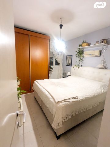 דירה, שלום סיוון 12, רמות, ירושלים