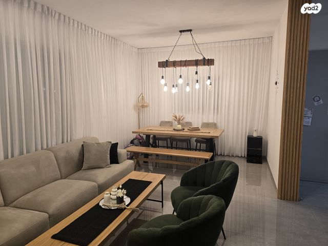 דו משפחתי, חטיבת קרייתי 1, קרית רבין, בית שאן