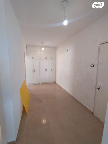 דירה, אריה בן אליעזר 37, מרכז העיר דרום, נתניה