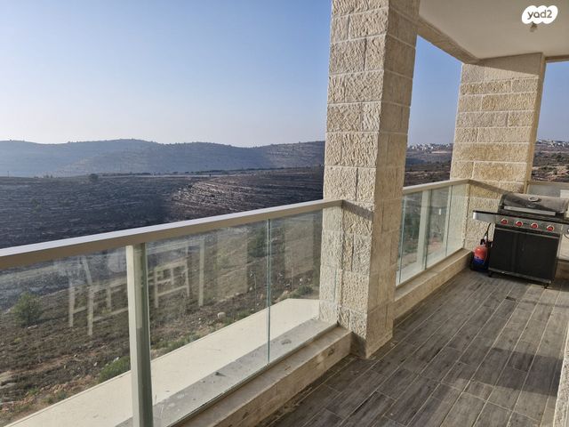 דירה, פרחי בר 17, שאר העיר, גבעת זאב