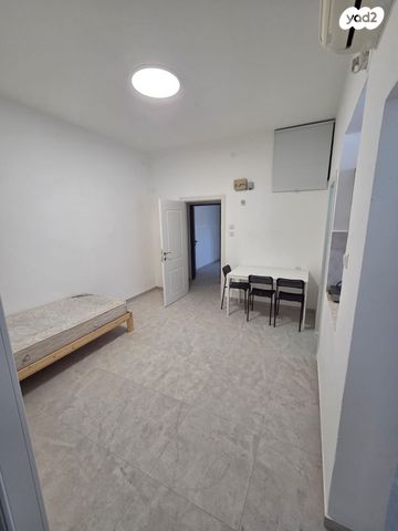 דירה, שדרות בנימין 4, מרכז העיר דרום, נתניה