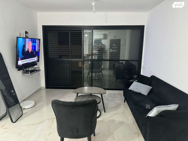 דירה, ביאליק 25, גן הורדים, אשקלון