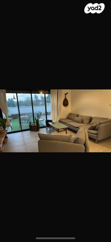 גג/ פנטהאוז, הדקלים 101, מרכז פרדס חנה, פרדס חנה כרכור