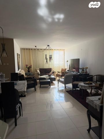 שדרות ירושלים 78