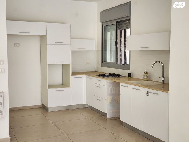 דירה, זוהר 18, מת"מ, נאות פרס, חיפה