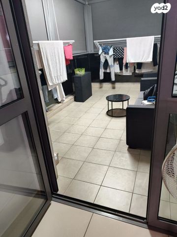 דירה, דרך יצחק בן ארי 2, רחובות החדשה, רחובות