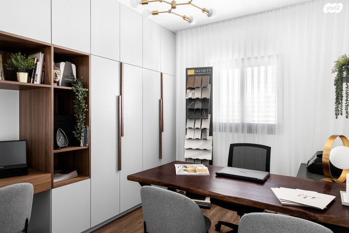 דירה, האנפה 22, החותרים, טירת כרמל