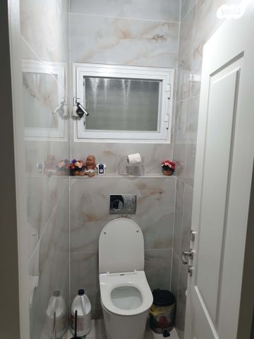 בית פרטי/ קוטג', קיסריה 4, נאות לון, באר שבע