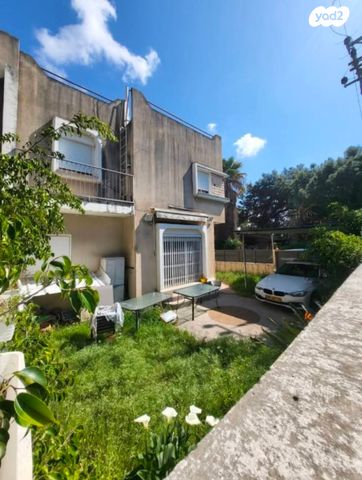 בית פרטי/ קוטג', גוש חלב 2, אפק, קרית ביאליק