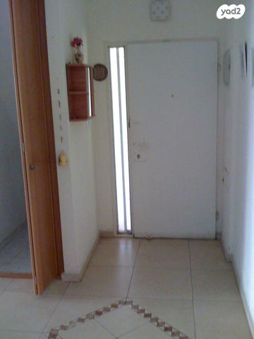 בית פרטי/ קוטג', שדרות עמק איילון 8, ורדים, שוהם