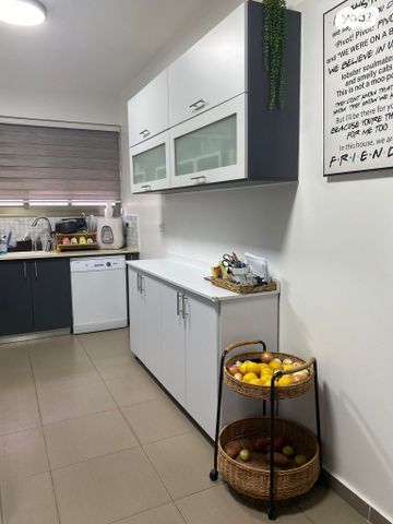 דירה, דרך אלנבי 143, קרית אליעזר, חיפה