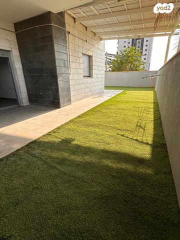 דירת גן, משה לוי 1, נאות שמיר, רמלה