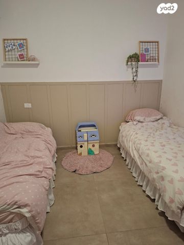 דירה, פרחי בר 17, שאר העיר, גבעת זאב