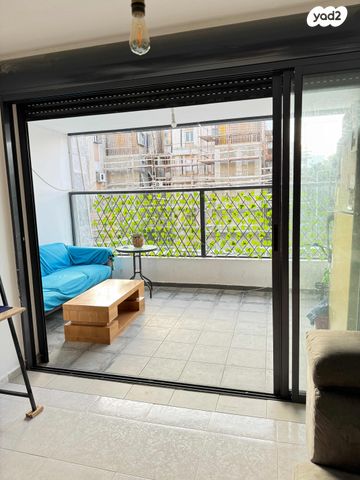 דירה, המעפילים 4, רובע ב', אשדוד